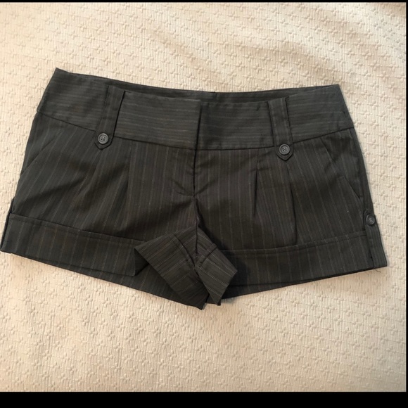 Tracy Evans Pants - Juniors dress shorts